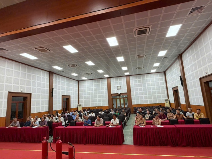 Phường Long Biên tuyên truyền kỹ năng, nghiệp vụ PCCC cho Đảng viên các tổ dân phố 8,9,10,11,12,13,14,15,16,17,18- Ảnh 1.