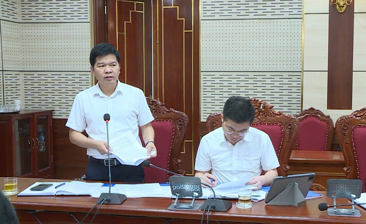 Đoàn Giám sát của Ban Thường vụ Đảng ủy xã làm việc với Đảng ủy UBND xã về kết quả công tác lãnh đạo, chỉ đạo, tổ chức thực hiện Nghị quyết số 57-NQ/TW của Bộ Chính trị- Ảnh 2.