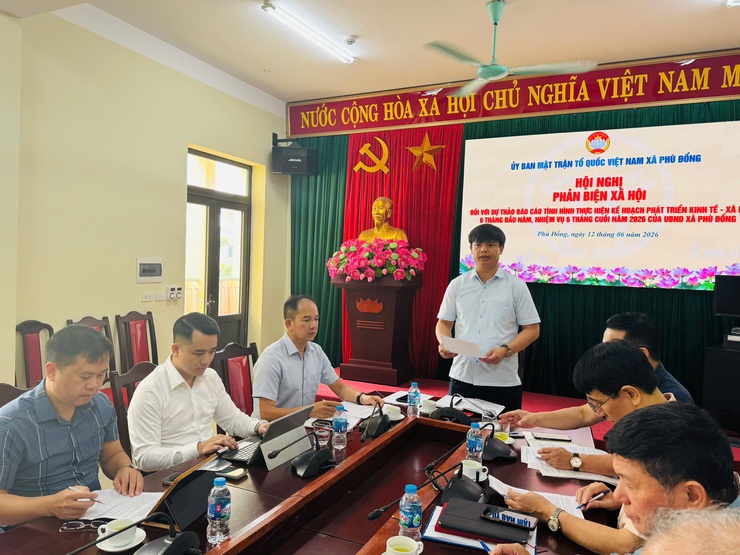 Ủy ban MTTQ xã Phù Đổng tổ chức Hội nghị phản biện xã hội đối với dự thảo Báo cáo tình hình thực hiện kế hoạch phát triển kinh tế - xã hội 6 tháng đầu năm- Ảnh 2.
