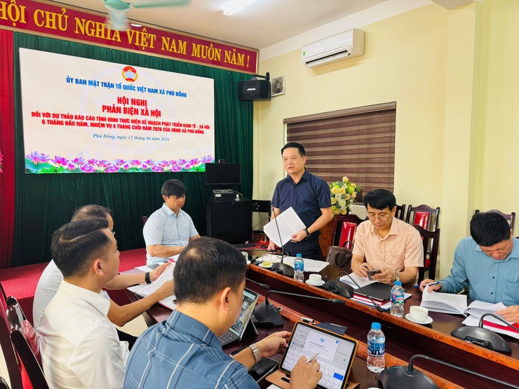 Ủy ban MTTQ xã Phù Đổng tổ chức Hội nghị phản biện xã hội đối với dự thảo Báo cáo tình hình thực hiện kế hoạch phát triển kinh tế - xã hội 6 tháng đầu năm- Ảnh 3.