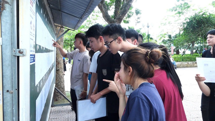 KỲ THI TỐT NGHIỆP THPT NĂM 2026 TẠI XÃ DÂN HÒA: AN TOÀN, NGHIÊM TÚC VÀ THÀNH CÔNG RỰC RỠ- Ảnh 5.