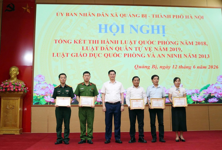 Tổng kết thi hành Luật Quốc phòng năm 2018, Luật Dân quân tự vệ năm 2019, Luật Giáo dục quốc phòng và an ninh năm 2013 trên địa bàn xã Quảng Bị- Ảnh 5.