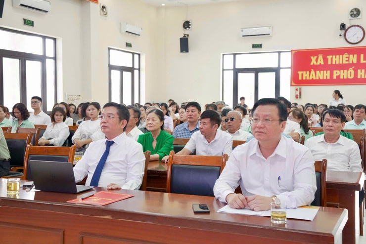 Hội nghị tập huấn phát triển hệ thống giáo dục - đào tạo trên địa bàn xã Thiên Lộc theo hướng chuẩn hóa và hội nhập quốc tế- Ảnh 4.