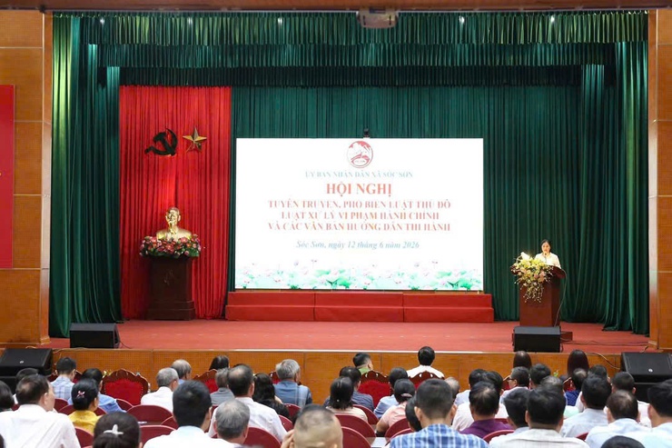 SÓC SƠN TỔ CHỨC HỘI NGHỊ TUYÊN TRUYỀN, PHỔ BIẾN LUẬT THỦ ĐÔ VÀ LUẬT XỬ LÝ VI PHẠM HÀNH CHÍNH- Ảnh 4.