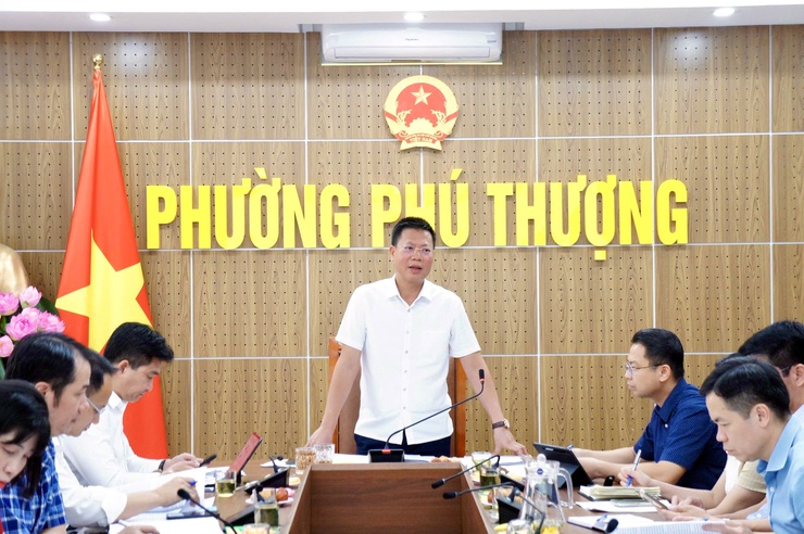 UBND Phường Phú Thượng tập trung đánh giá kết quả 6 tháng đầu năm, đề ra giải pháp đột phá hoàn thành nhiệm vụ năm 2026- Ảnh 9.