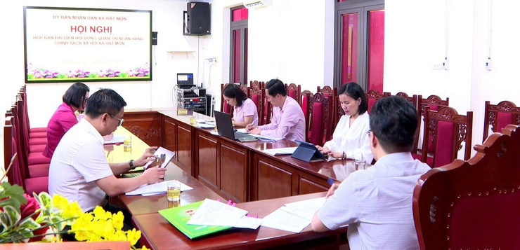 Hội nghị họp Ban đại diện Hội đồng quản trị ngân hàng chính sách xã Hát Môn- Ảnh 2.