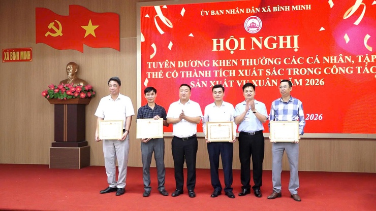 XÃ BÌNH MINH CHỦ ĐỘNG CÁC GIẢI PHÁP SẢN XUẤT VỤ MÙA, GIỮ VỮNG AN TOÀN DỊCH BỆNH TRÊN ĐÀN VẬT NUÔI- Ảnh 4.