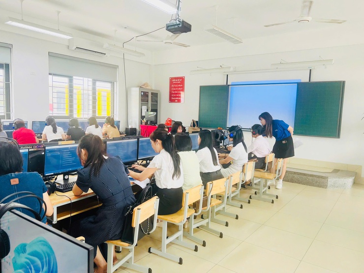 VĨNH THANH TRIỂN KHAI CHƯƠNG TRÌNH "MÙA HÈ TỰ HỌC NĂM 2026" VÀ TẬP HUẤN KHẢO SÁT TRÌNH ĐỘ TIẾNG ANH- Ảnh 9.