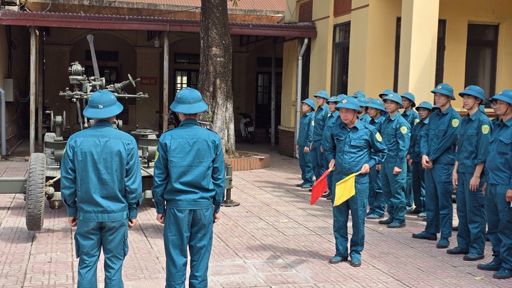 Ban CHQS xã Phú Nghĩa hoàn thành xuất sắc nhiệm vụ huấn luyện Đại đội dân quân pháo phòng không năm 2026- Ảnh 8.