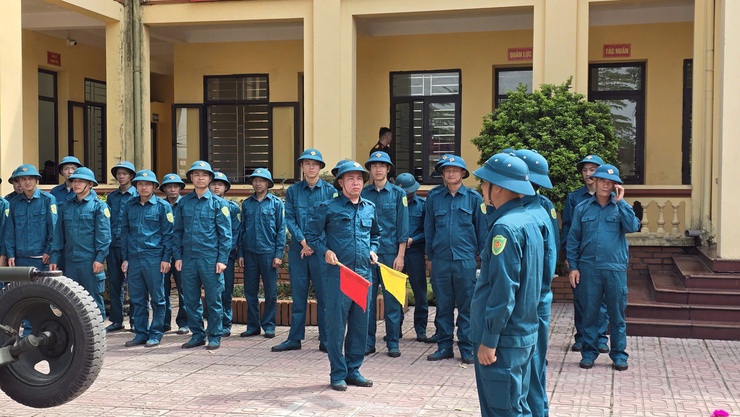 Ban CHQS xã Phú Nghĩa hoàn thành xuất sắc nhiệm vụ huấn luyện Đại đội dân quân pháo phòng không năm 2026- Ảnh 10.