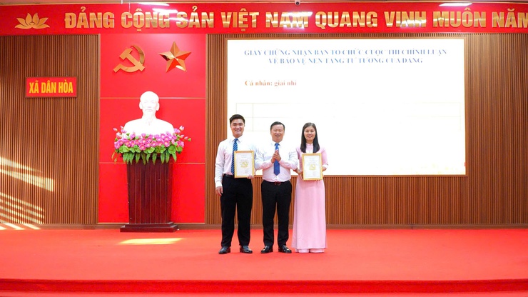 DÂN HÒA: MỘT NĂM VẬN HÀNH CHÍNH QUYỀN HAI CẤP - NHỮNG KẾT QUẢ ẤN TƯỢNG VÀ KHÁT VỌNG PHÁT TRIỂN- Ảnh 18.