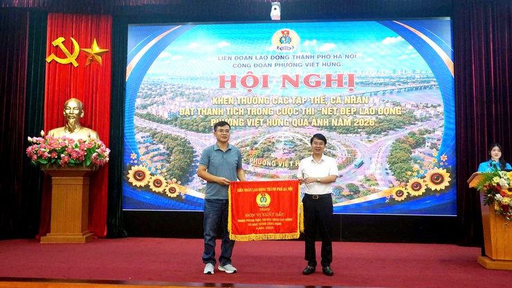 Công đoàn phường Việt Hưng tổ chức Hội nghị sơ kết công tác Công đoàn 06 tháng đầu năm - Tổng kết công tác Tháng Công nhân năm 2026 - Tập huấn công tác tài chính năm 2026- Ảnh 4.