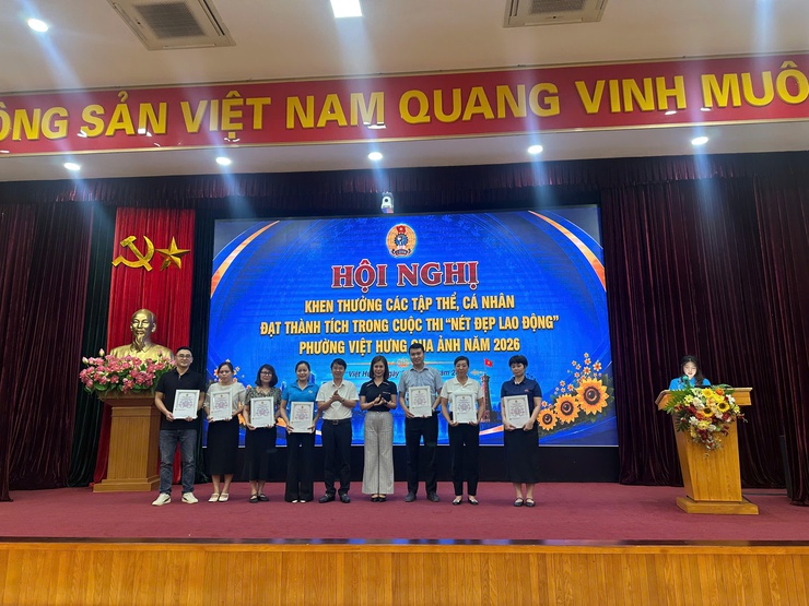 Công đoàn phường Việt Hưng tổ chức Hội nghị sơ kết công tác Công đoàn 06 tháng đầu năm - Tổng kết công tác Tháng Công nhân năm 2026 - Tập huấn công tác tài chính năm 2026- Ảnh 6.