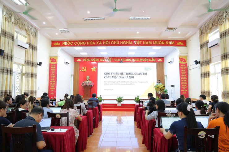 Hội nghị tập huấn, hướng dẫn sử dụng Hệ thống quản trị thực thi nhiệm vụ và đánh giá cán bộ gắn với đo lường hiệu suất công việc (OKR/KPI)- Ảnh 2.