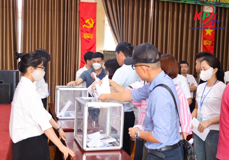 UBND xã Kiều Phú đấu giá thành công 24 lô đất tại khu vực giáp danh giữa thôn Cấn Thượng và thôn Cấn Hạ- Ảnh 5.