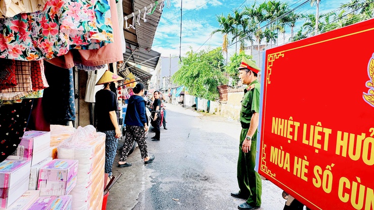 Nam Phù: Kiên trì xử lý “điểm nghẽn”, xây dựng diện mạo đô thị văn minh- Ảnh 10.