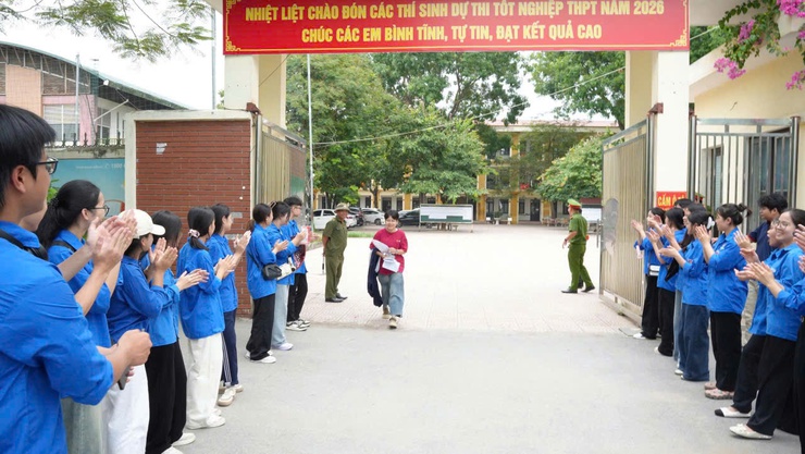 Phường Yên Nghĩa: hơn 1000 thí sinh hoàn thành Kỳ thi tốt nghiệp Trung học phổ thông năm 2026- Ảnh 2.