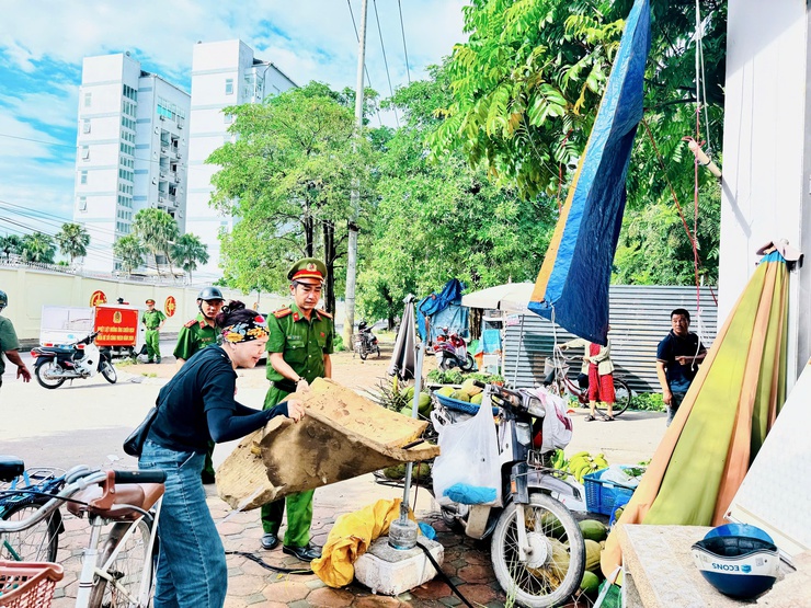 Nam Phù: Kiên trì xử lý “điểm nghẽn”, xây dựng diện mạo đô thị văn minh- Ảnh 6.