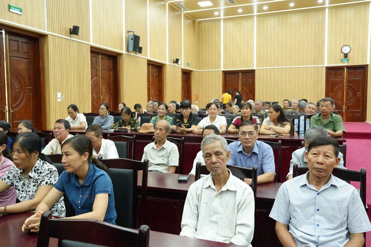 UBMTTQ VIỆT NAM XÃ THANH OAI TỔ CHỨC TUYÊN TRUYỀN LUẬT THỦ ĐÔ NĂM 2026 VÀ CHỈ THỊ SỐ 11-CT/TU CỦA BAN THƯỜNG VỤ THÀNH ỦY HÀ NỘI- Ảnh 5.