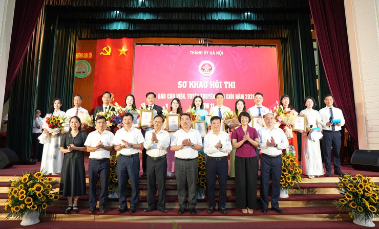 Sơn Tây giành giải Nhì tại sơ khảo Hội thi Báo cáo viên giỏi cấp thành phố cụm 11- Ảnh 4.