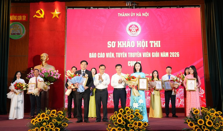 Sơn Tây giành giải Nhì tại sơ khảo Hội thi Báo cáo viên giỏi cấp thành phố cụm 11- Ảnh 3.