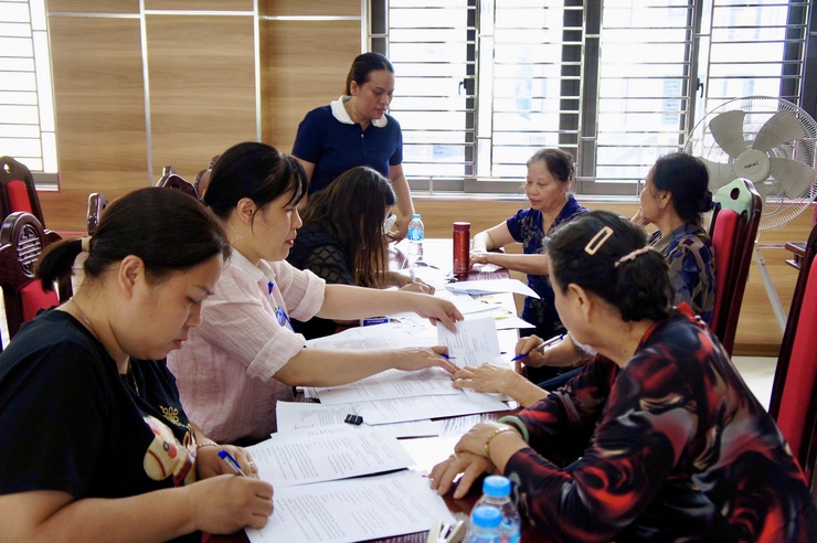 Phường Phú Thượng bảo đảm công khai, minh bạch trong bốc thăm lựa chọn 12 căn hộ tái định cư cho người dân bị ảnh hưởng bởi dự án- Ảnh 7.
