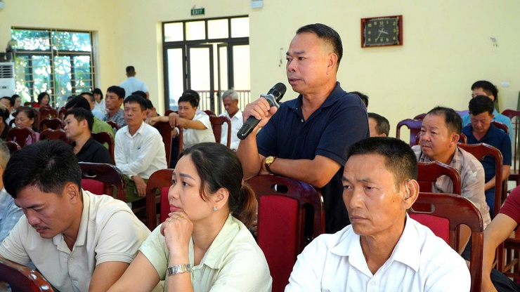HỘI NGHỊ TRIỂN KHAI LẤY Ý KIẾN NHÂN DÂN VỀ ĐỀ ÁN SẮP XẾP THÔN, TỔ DÂN PHỐ TẠI XÃ DÂN HÒA- Ảnh 6.
