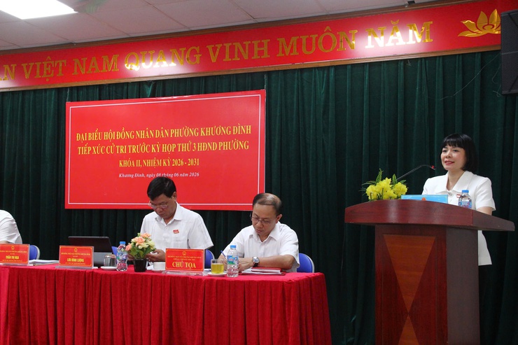 Đại biểu HĐND phường Khương Đình tiếp xúc cử tri trước kỳ họp thứ 3 HDND phường khóa II, nhiệm kỳ 2026-2031- Ảnh 2.