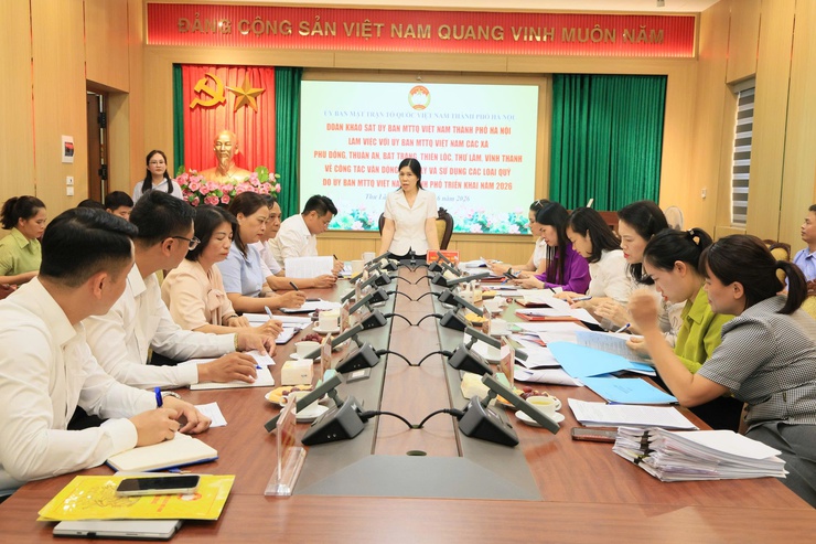 Đoàn khảo sát của Ủy ban MTTQ Việt Nam thành phố Hà Nội làm việc với các xã Phù Đổng, Thuận An, Bát Tràng, Thiên Lộc, Thư Lâm và Vĩnh Thanh về công tác vận động, quản lý và sử dụng các loại Quỹ- Ảnh 1.
