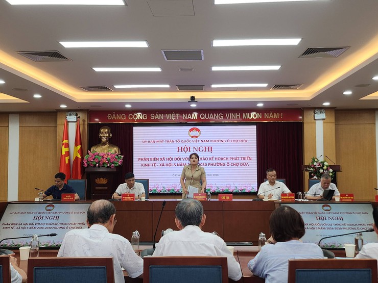 Hội nghị phản biện xã hội đối với dự thảo Kế hoạch phát triển kinh tế- xã hội 5 năm giai đoạn 2026- 2030- Ảnh 2.