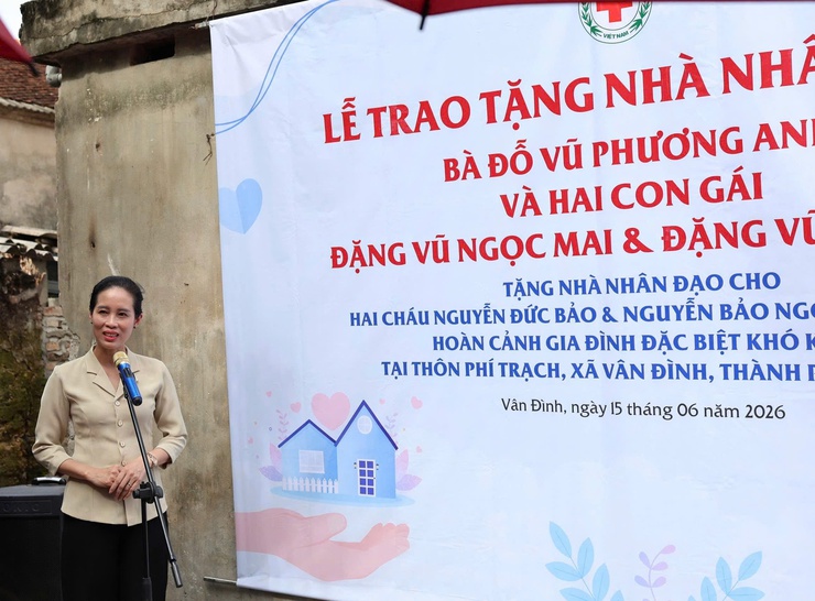 LAN TỎA YÊU THƯƠNG TỪ MÁI NHÀ NHÂN ĐẠO DÀNH CHO TRẺ MỒ CÔI TẠI XÃ VÂN ĐÌNH- Ảnh 1.