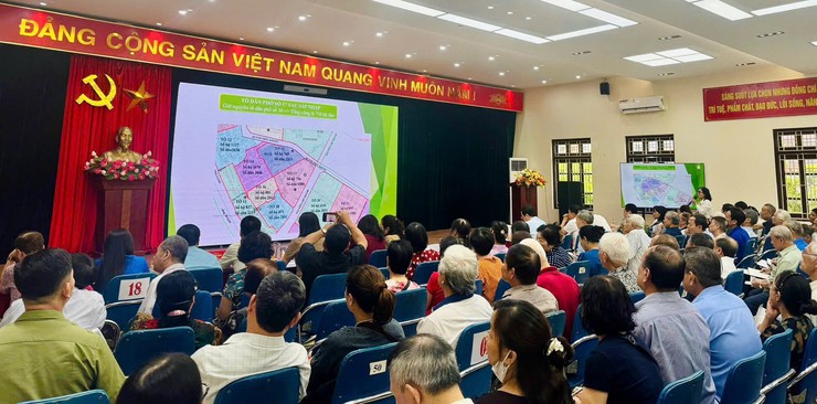ĐẨY MẠNH TUYÊN TRUYỀN, LẤY Ý KIẾN NHÂN DÂN VỀ ĐỀ ÁN SẮP XẾP, ĐẶT TÊN TỔ DÂN PHỐ- Ảnh 1.
