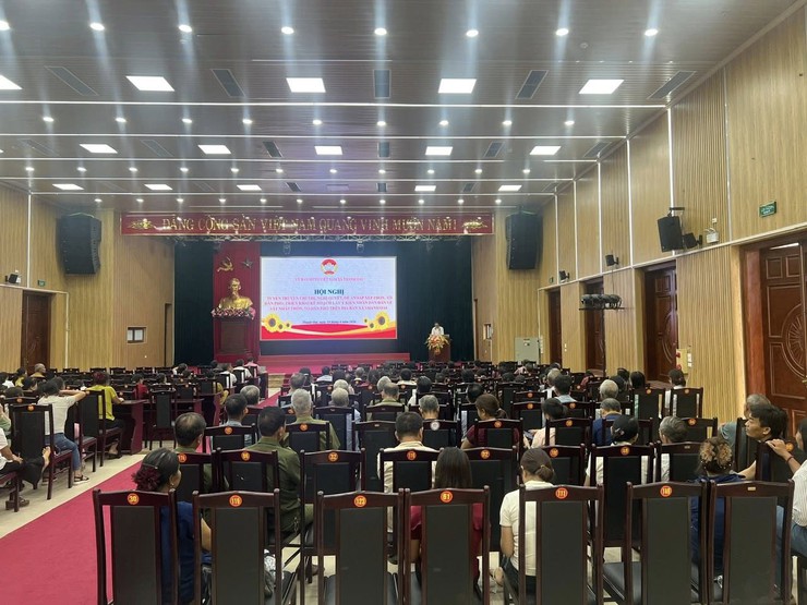ỦY BAN MTTQ VIỆT NAM XÃ THANH OAI TUYÊN TRUYỀN CHỈ THỊ, NGHỊ QUYẾT VỀ SẮP XẾP THÔN, TỔ DÂN PHỐ; TRIỂN KHAI KẾ HOẠCH LẤY Ý KIẾN NHÂN DÂN- Ảnh 1.