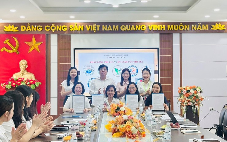 Hội nghị tổng kết công tác thi đua, khen thưởng năm học 2025–2026 và triển khai phương hướng, nhiệm vụ năm học 2026–2027 của Khối thi đua số 4 phường Long Biên- Ảnh 3.