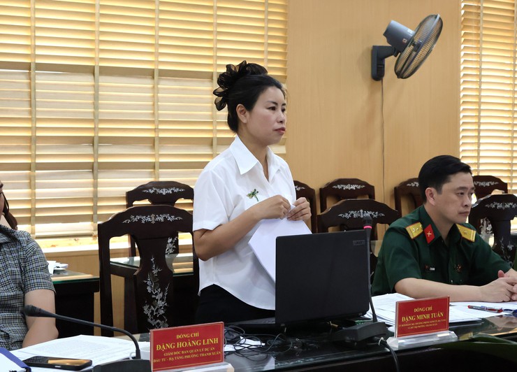UBND phường Thanh Xuân họp phiên thường kỳ đánh giá công tác 6 tháng đầu năm 2026- Ảnh 2.