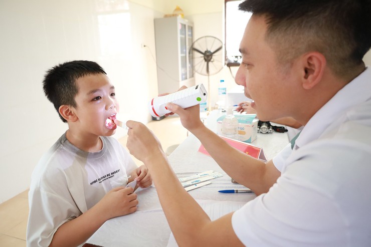 Bước ngoặt phát triển từ mô hình chính quyền địa phương hai cấp ở Minh Châu- Ảnh 1.
