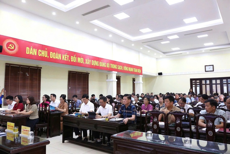 ỦY BAN MTTQ XÃ SÓC SƠN TỔ CHỨC HỘI NGHỊ PHẢN BIỆN XÃ HỘI ĐỐI VỚI ĐỀ ÁN SẮP XẾP TỔ CHỨC LẠI THÔN, TỔ DÂN PHỐ TRÊN ĐỊA BÀN XÃ- Ảnh 2.