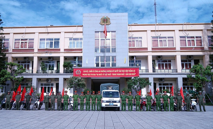 Công an phường Chương Mỹ tuyên truyền lưu động hưởng ứng Tháng hành động phòng, chống ma túy năm 2026- Ảnh 1.