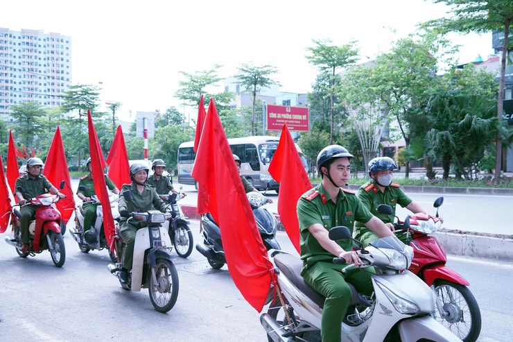 Công an phường Chương Mỹ tuyên truyền lưu động hưởng ứng Tháng hành động phòng, chống ma túy năm 2026- Ảnh 3.