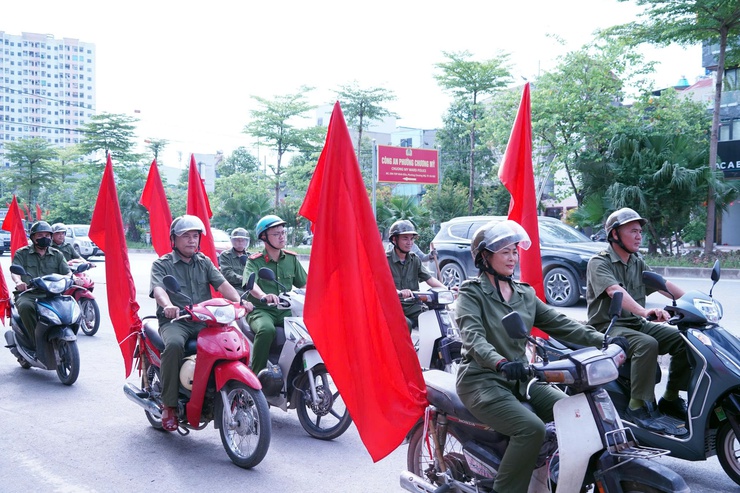 Công an phường Chương Mỹ tuyên truyền lưu động hưởng ứng Tháng hành động phòng, chống ma túy năm 2026- Ảnh 4.