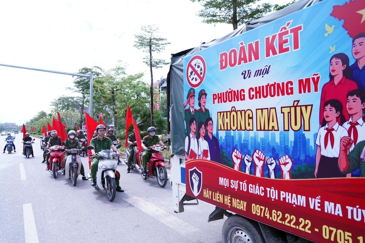 Công an phường Chương Mỹ tuyên truyền lưu động hưởng ứng Tháng hành động phòng, chống ma túy năm 2026- Ảnh 5.