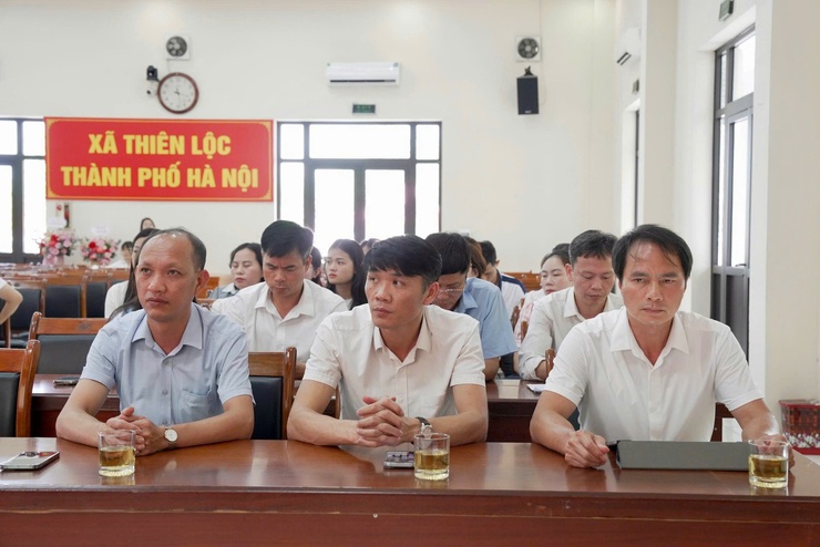 Hội nghị trao Quyết định thành lập trường và công bố các Nghị quyết, Quyết định về công tác cán bộ- Ảnh 10.