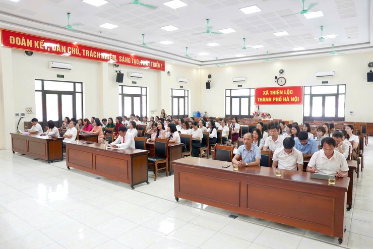 Hội nghị trao Quyết định thành lập trường và công bố các Nghị quyết, Quyết định về công tác cán bộ- Ảnh 14.