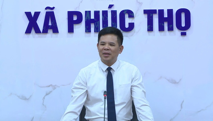 Đồng chí Nguyễn Thị Dung được bổ nhiệm giữ chức vụ Phó Giám đốc Trạm Y tế xã Phúc Thọ- Ảnh 1.