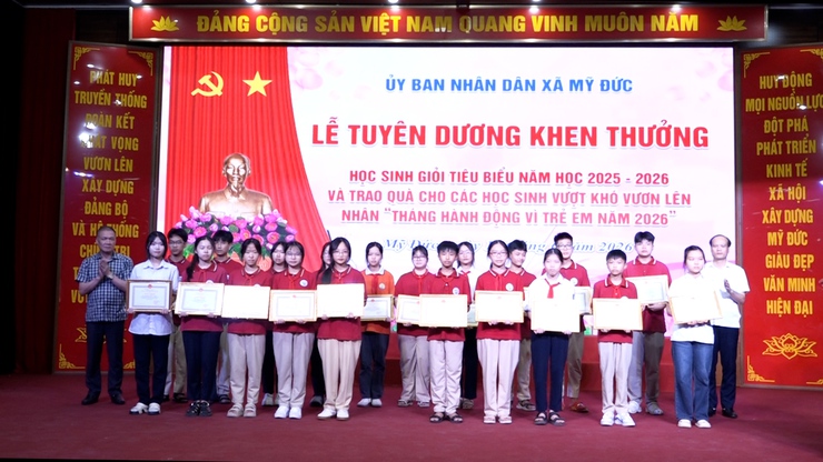 Mỹ Đức tuyên dương khen thưởng học sinh giỏi tiêu biểu năm học 2025 - 2026- Ảnh 8.