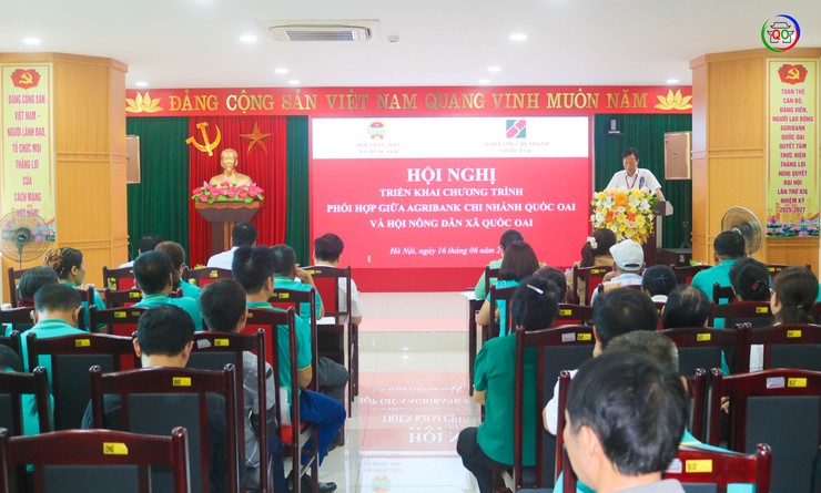 Hội Nông dân xã Quốc Oai phối hợp Agribank Chi nhánh Quốc Oai triển khai chương trình phối hợp, hỗ trợ hội viên tiếp cận nguồn vốn phát triển kinh tế- Ảnh 1.
