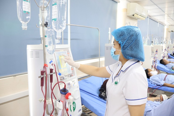 Chính thức thông qua Nghị quyết quy định một số chính sách phát triển hệ thống y tế thành phố Hà Nội- Ảnh 2.