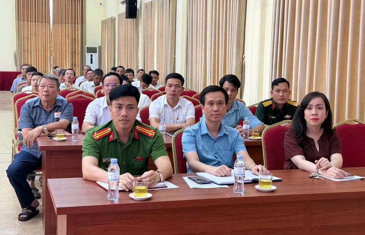 Hương Sơn triển khai lấy ý kiến Nhân dân về sắp xếp, tổ chức lại thôn- Ảnh 3.