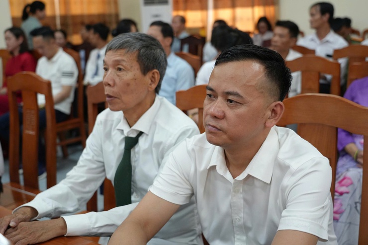 Một năm vận hành theo mô hình chính quyền địa phương hai cấp: Liên Minh được nhận Bằng khen của UBND Thành phố- Ảnh 4.