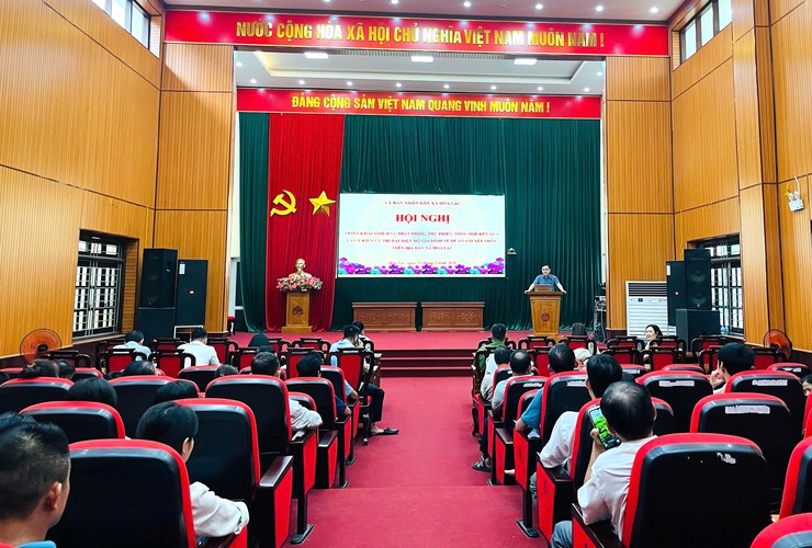 Xã Hòa Lạc triển khai lấy ý kiến cử tri về Đề án sắp xếp lại thôn- Ảnh 1.